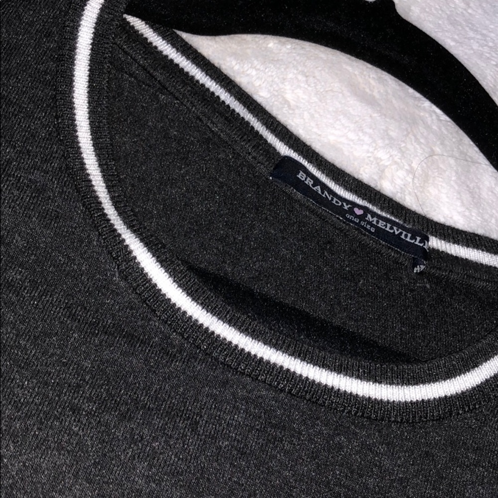 Brandy Melville hardly worn - Picture 2 of 3